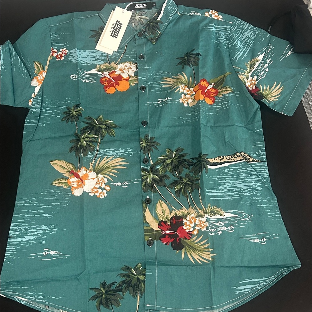 NWT Tropical Green Short Sleeve Shirt button down shirt